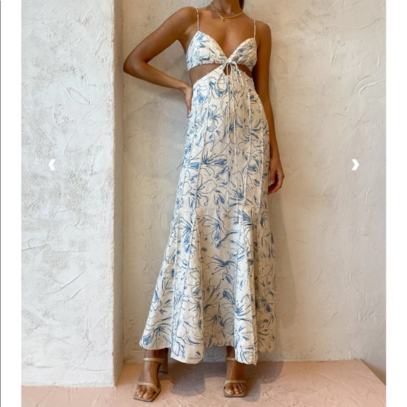 REVOLVE Dresses & Skirts - Gorgeous brand new nwt formal dress perfect for an occasion wedding prom